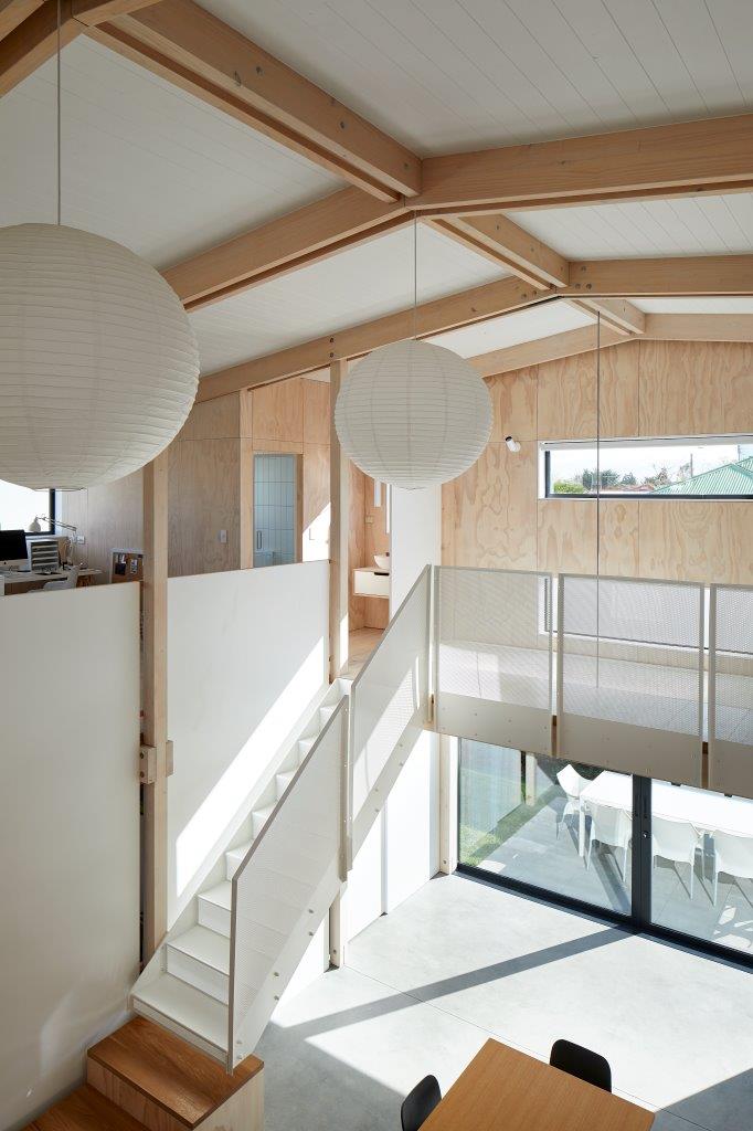 Meet John McNamara of the Innovative Prefab Architectural Abode, Modhouse - George and Willy